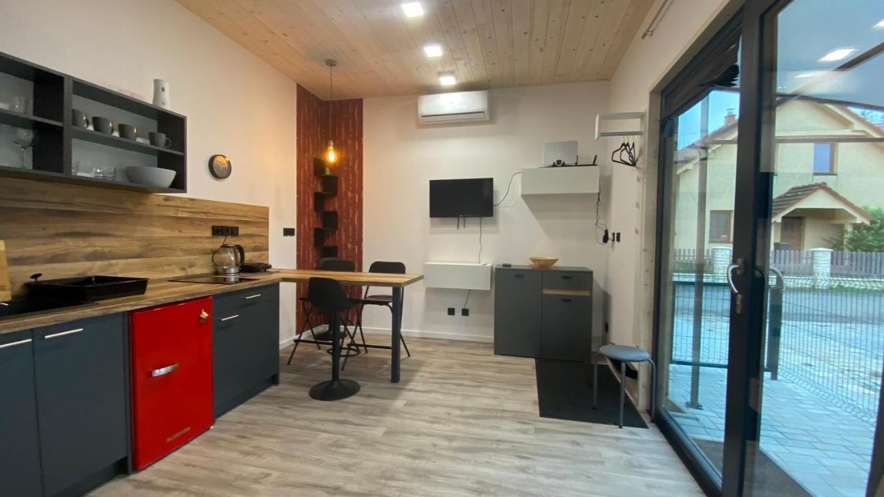Tiny House Pardubice Exterior foto
